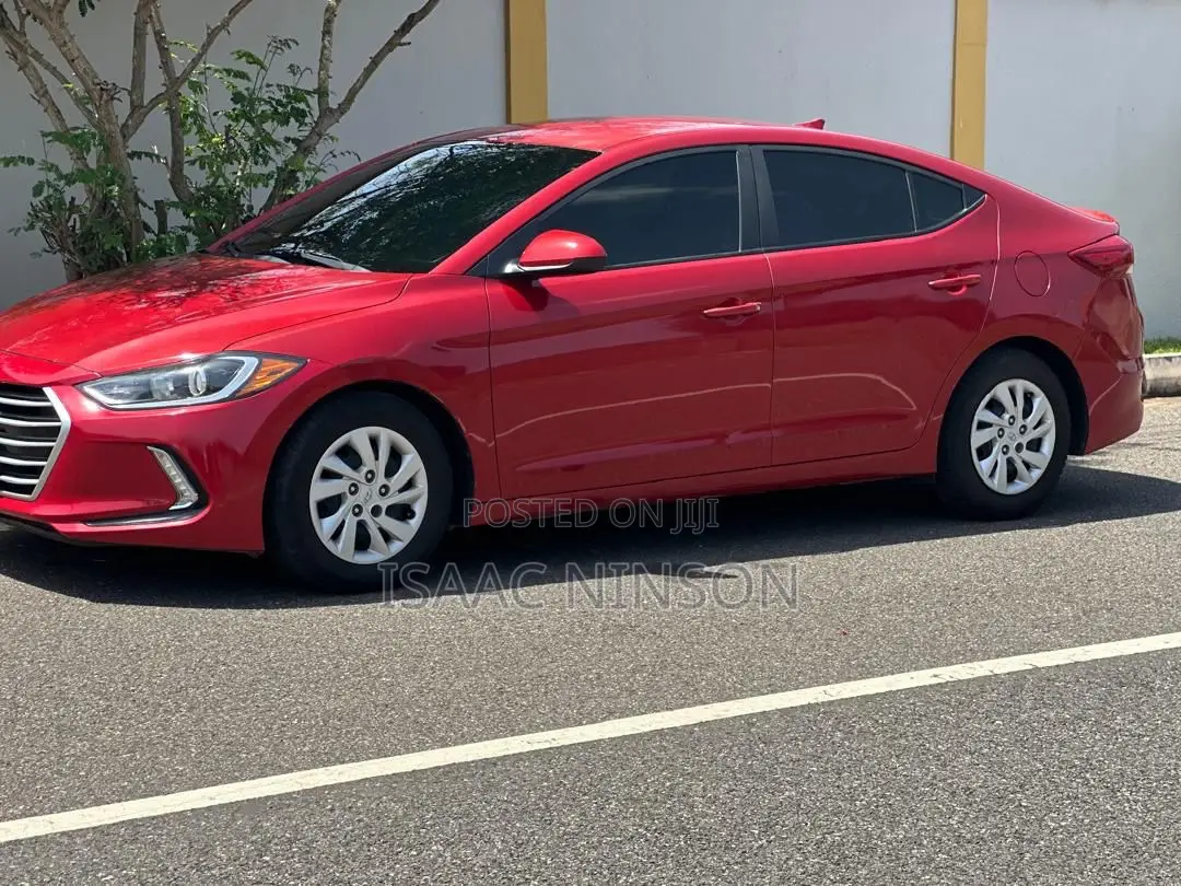 Hyundai Elantra 2017 Red