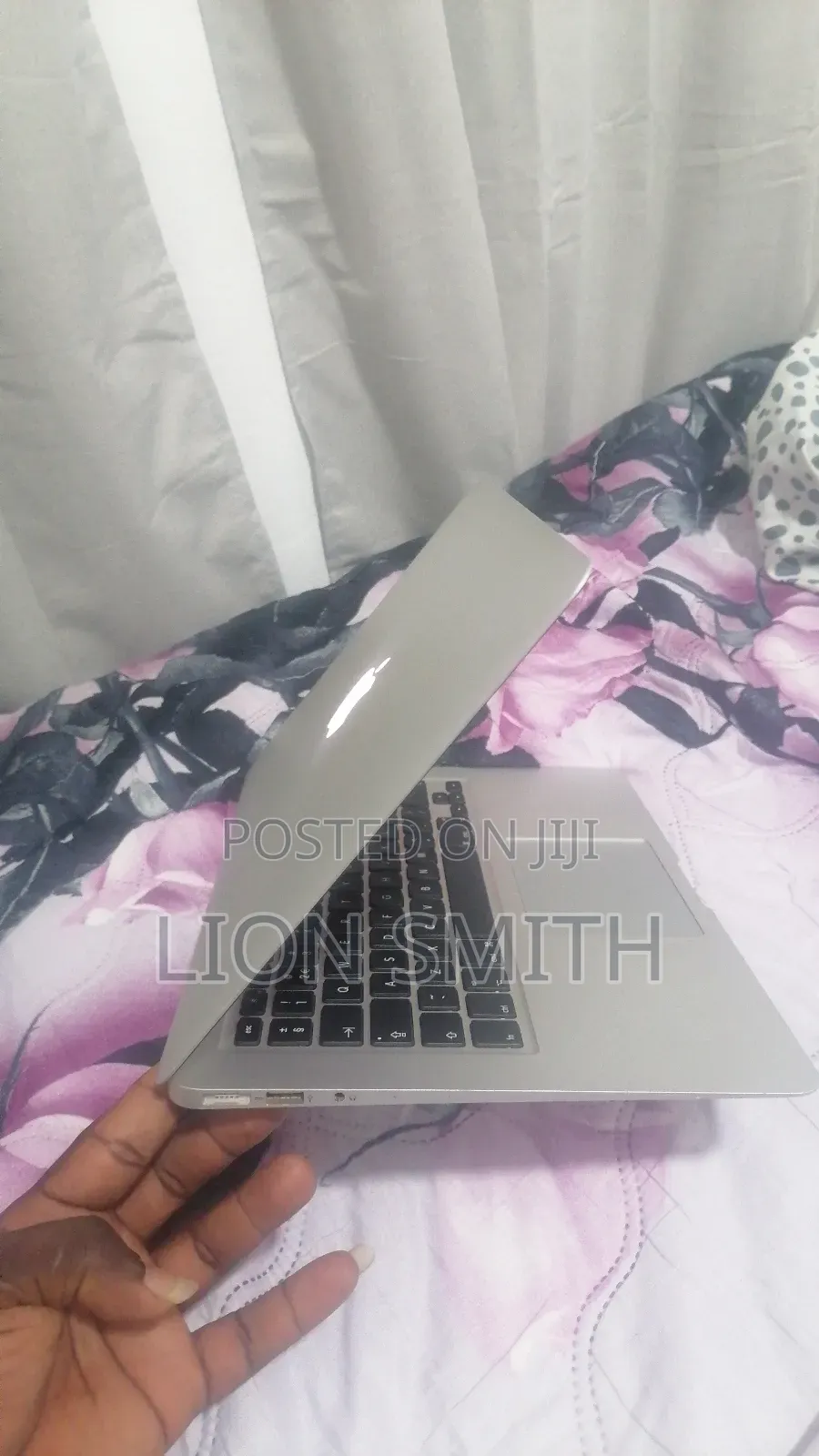Laptop Apple MacBook Air 2017 8GB Intel Core i5 eMMC 128GB