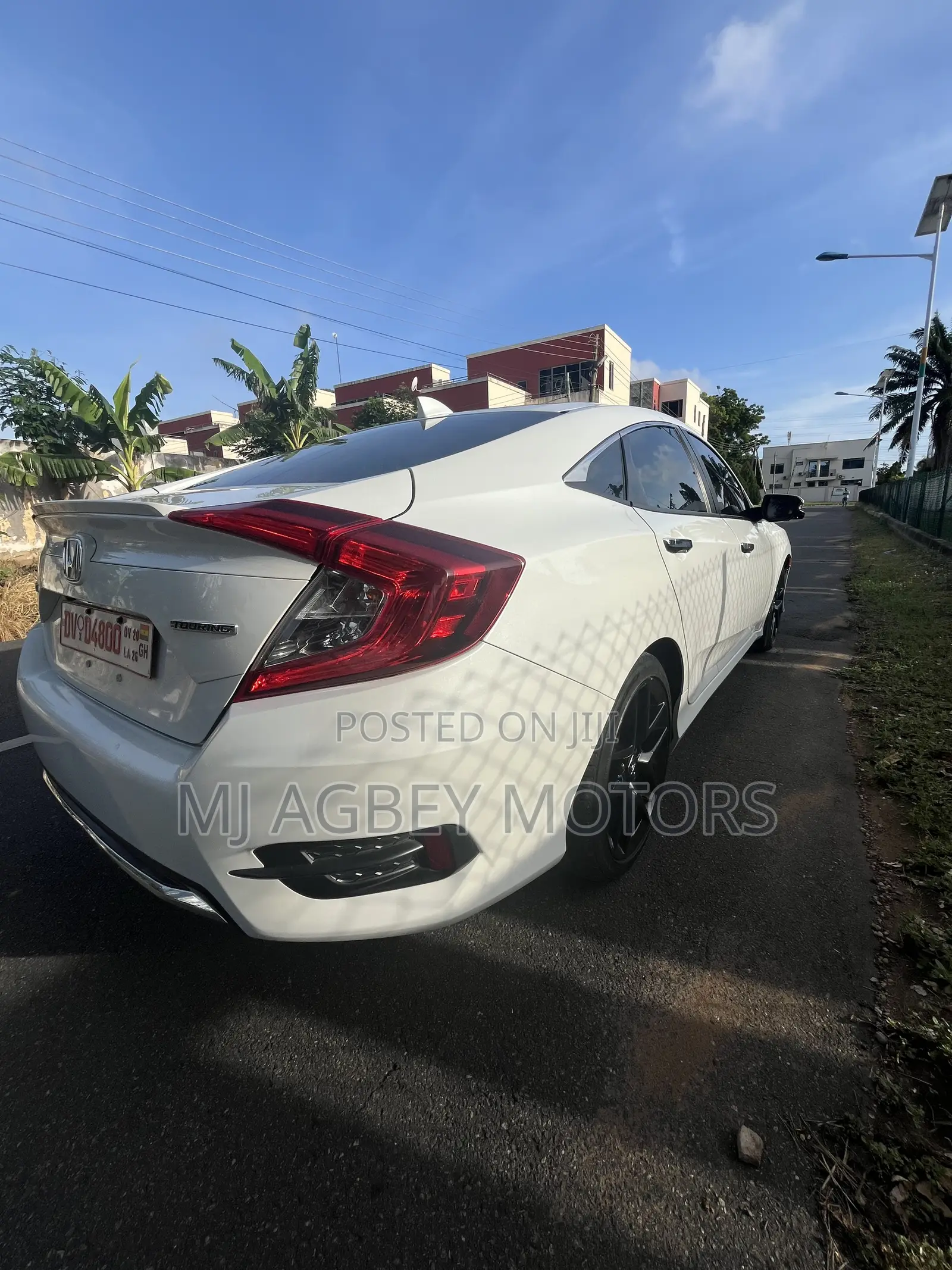 Honda Civic 2019 White
