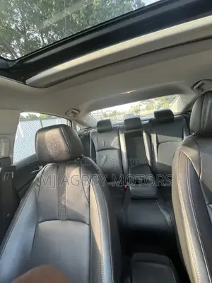 Honda Civic 2019 White