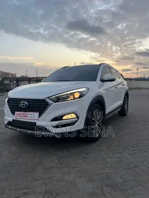 Hyundai Tucson 2017 White