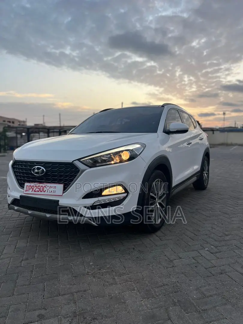 Hyundai Tucson 2017 White
