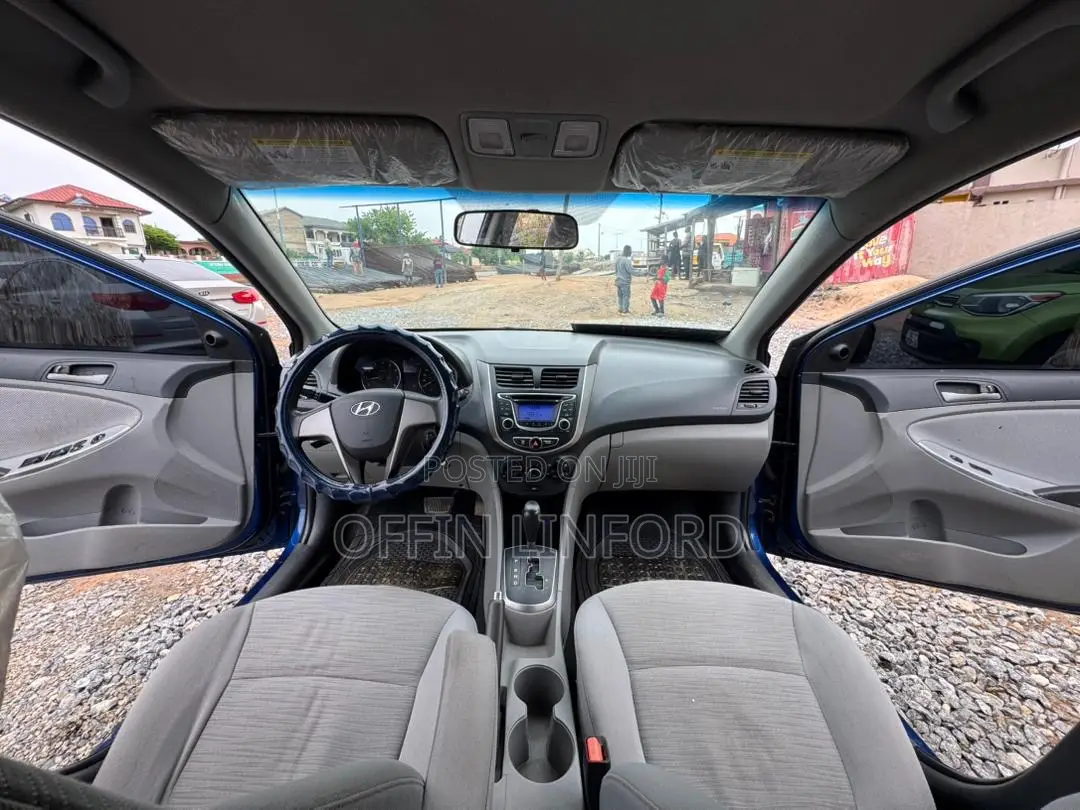 Hyundai Accent SE Sedan 2016 Blue