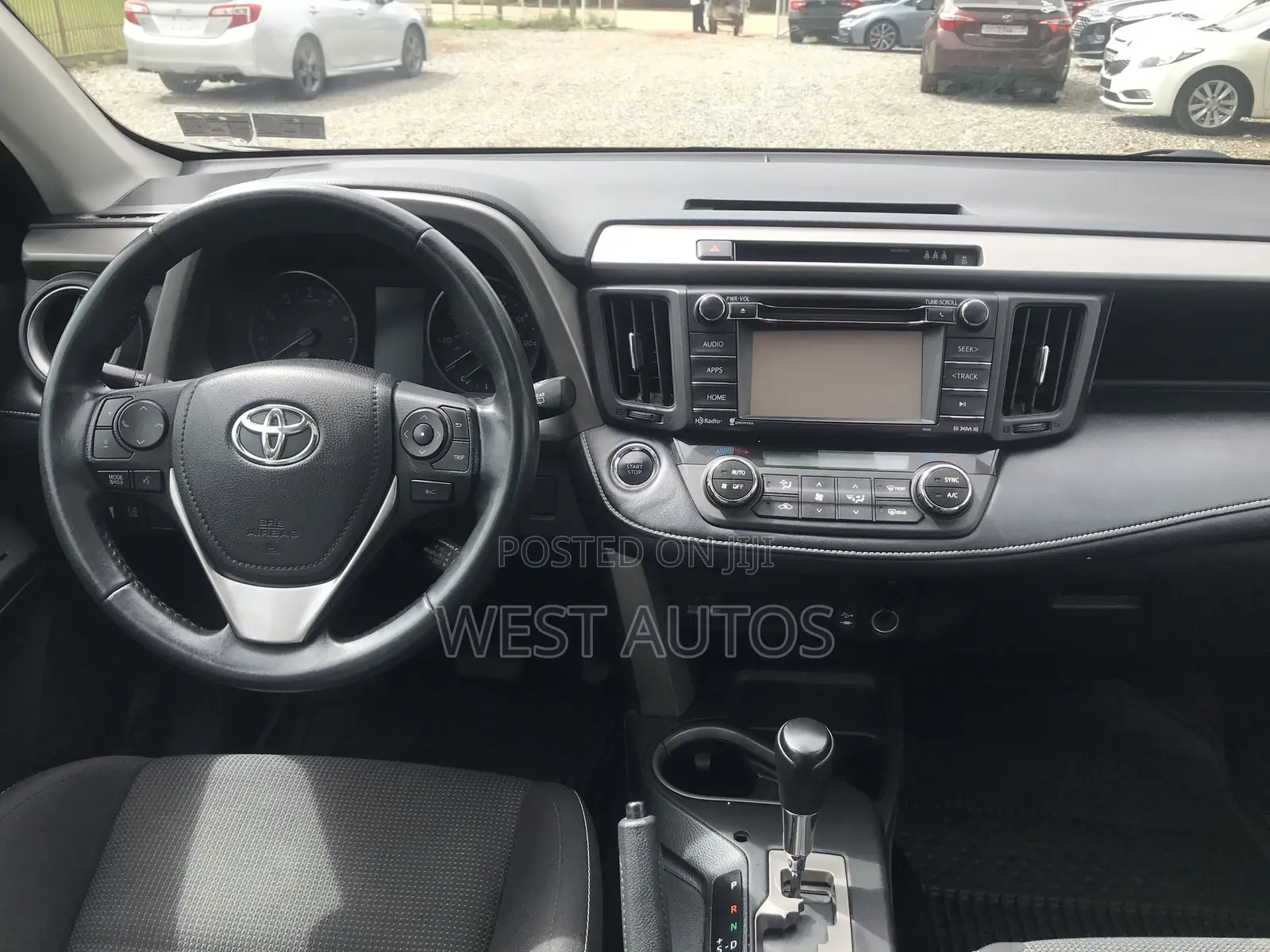 Toyota RAV4 XLE 4dr SUV AWD (2.5L 4cyl 6A) 2018 Black