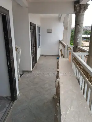1bdrm Apartment in West Hills Mall Area for rent