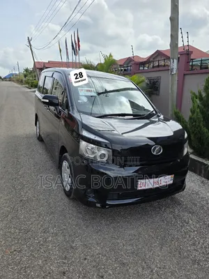 Toyota Voxy 2011 Black
