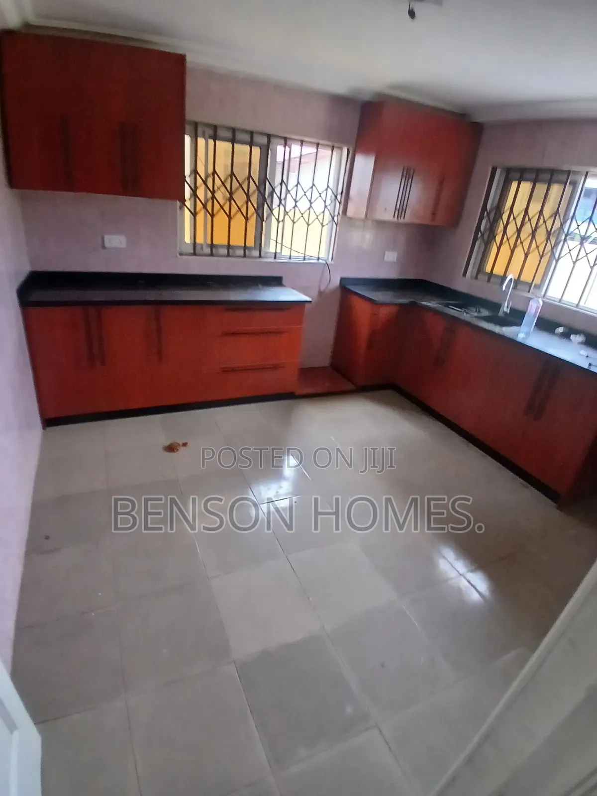 3bdrm Duplex in Pure Water for rent