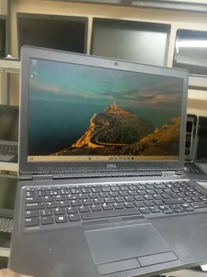 Laptop Dell Latitude 5580 8GB Intel Core i5 SSD 128GB
