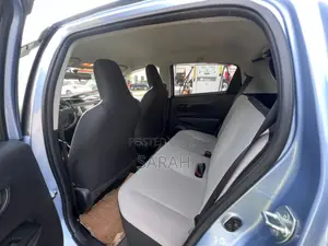 Toyota Vitz 2014 Blue