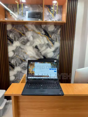 Laptop Dell Latitude 5491 8GB AMD Ryzen 5 SSD 256GB