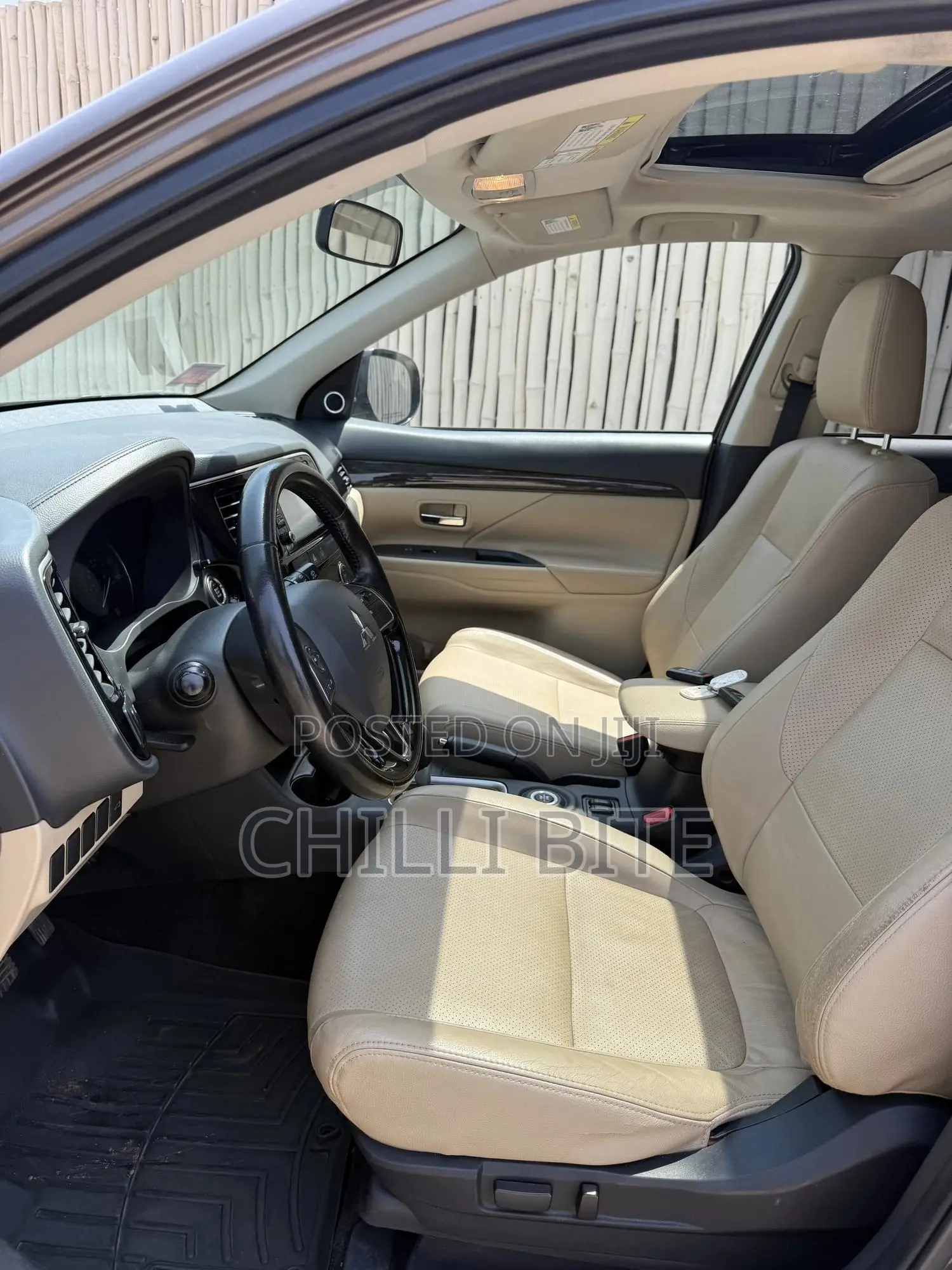Mitsubishi Outlander SEL FWD 2016 Brown