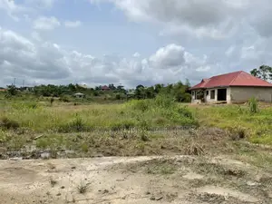 Accra-Kumasi Hwy Roadside Commercial Land for Sale at Ejisu, Kumasi