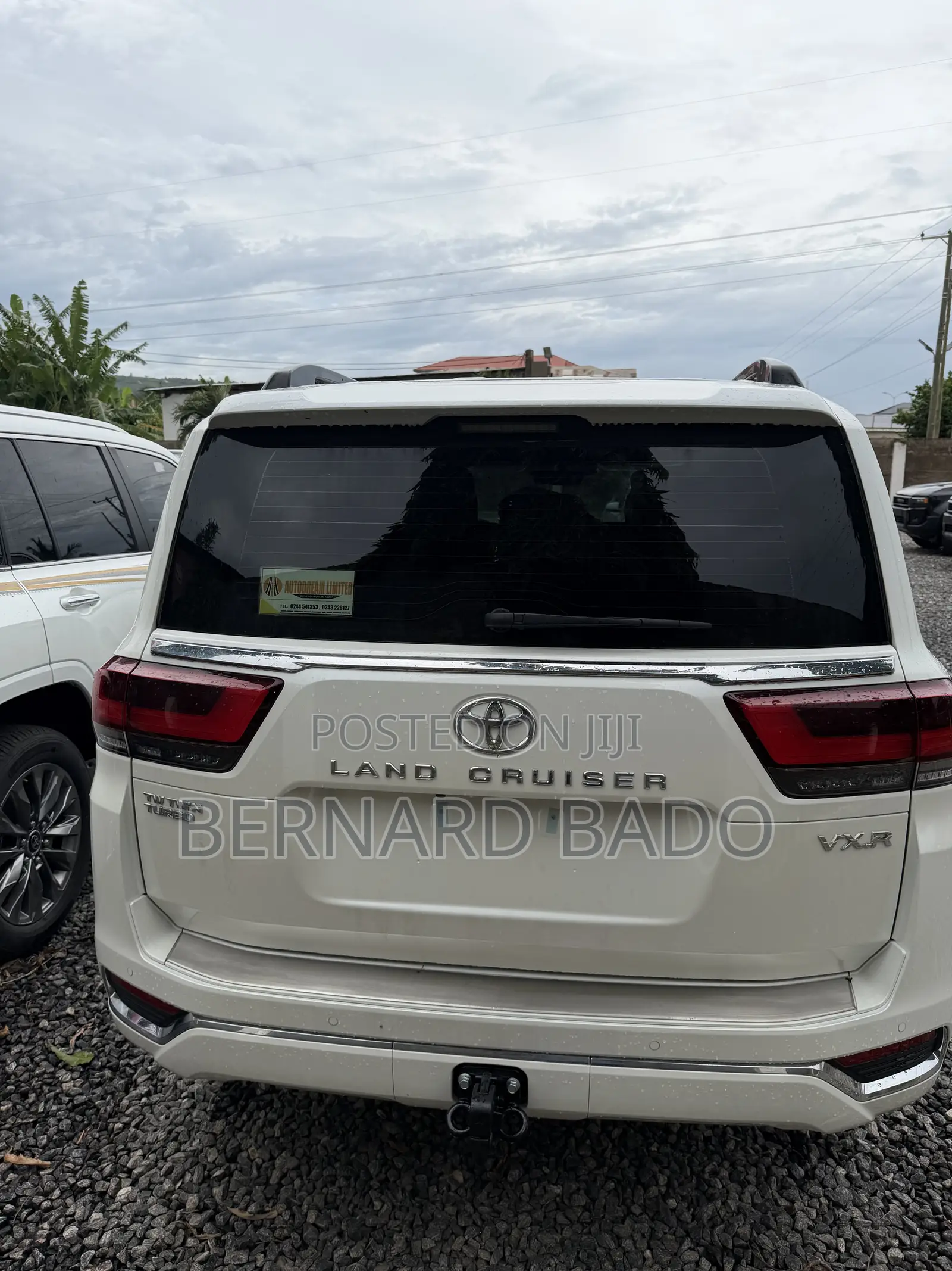 New Toyota Land Cruiser LC300 2025 White