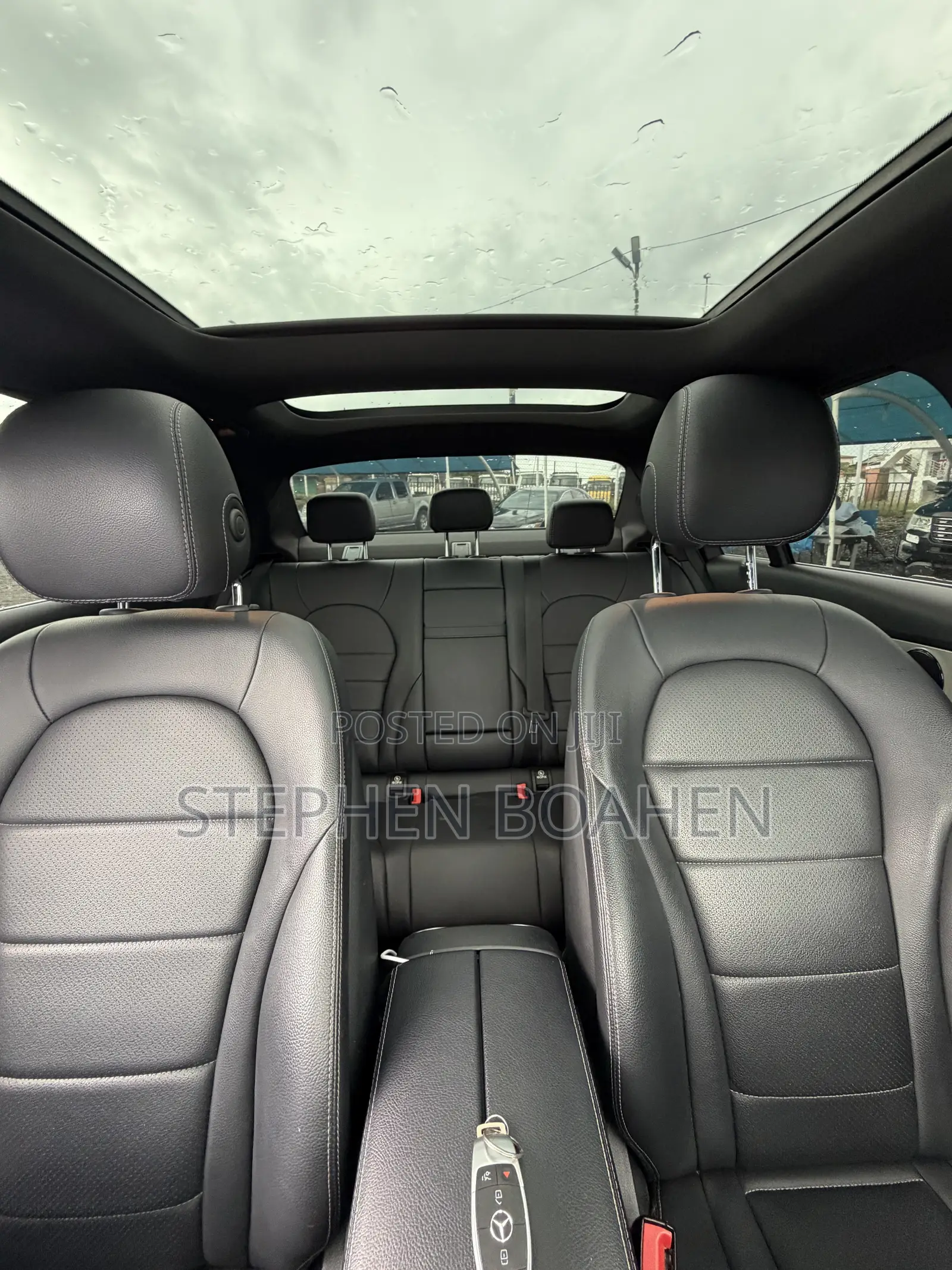 Mercedes-Benz C300 2020 Black