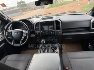 Ford F-150 2018 Black