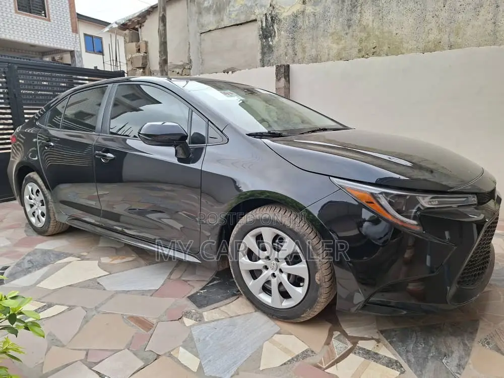 Toyota Corolla LE 2021 Black