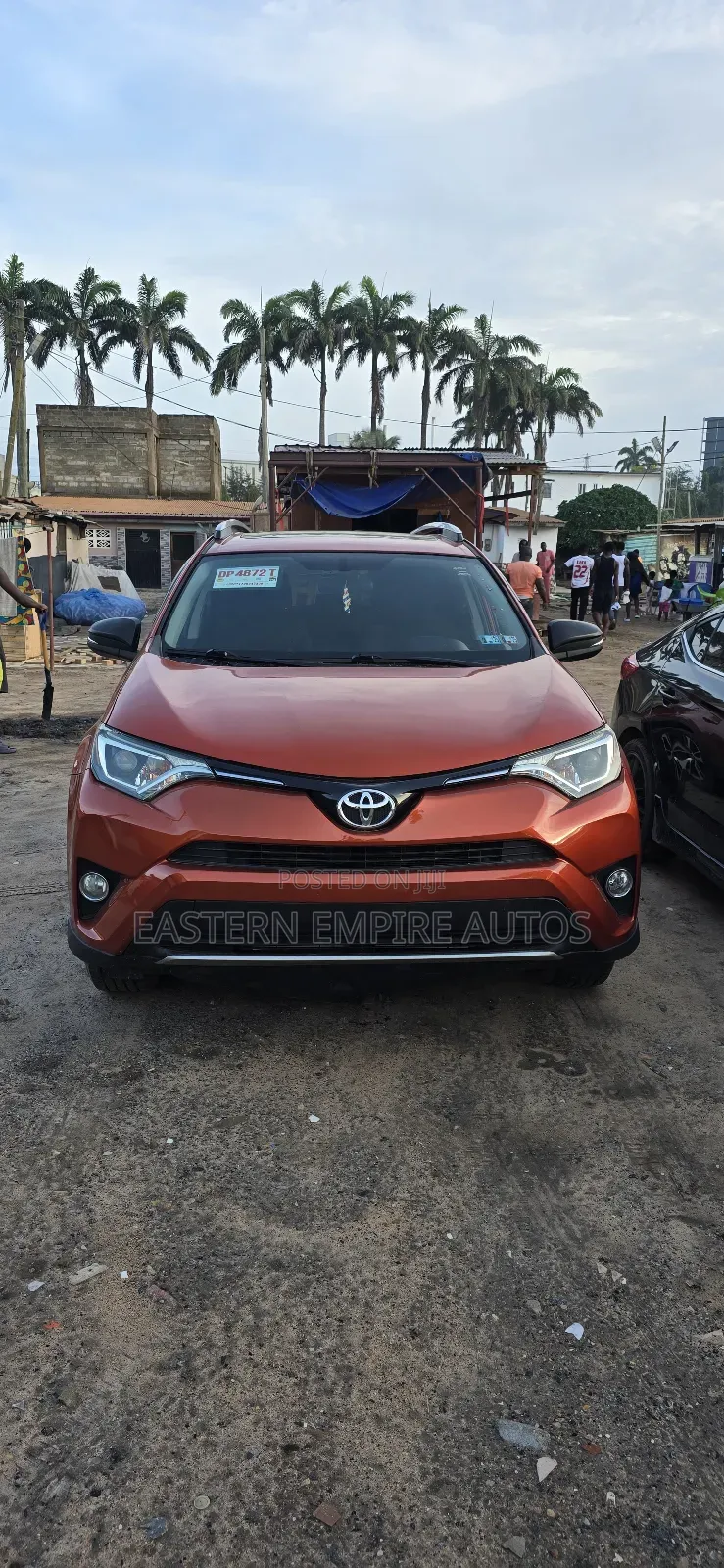 Toyota RAV4 2016 Orange