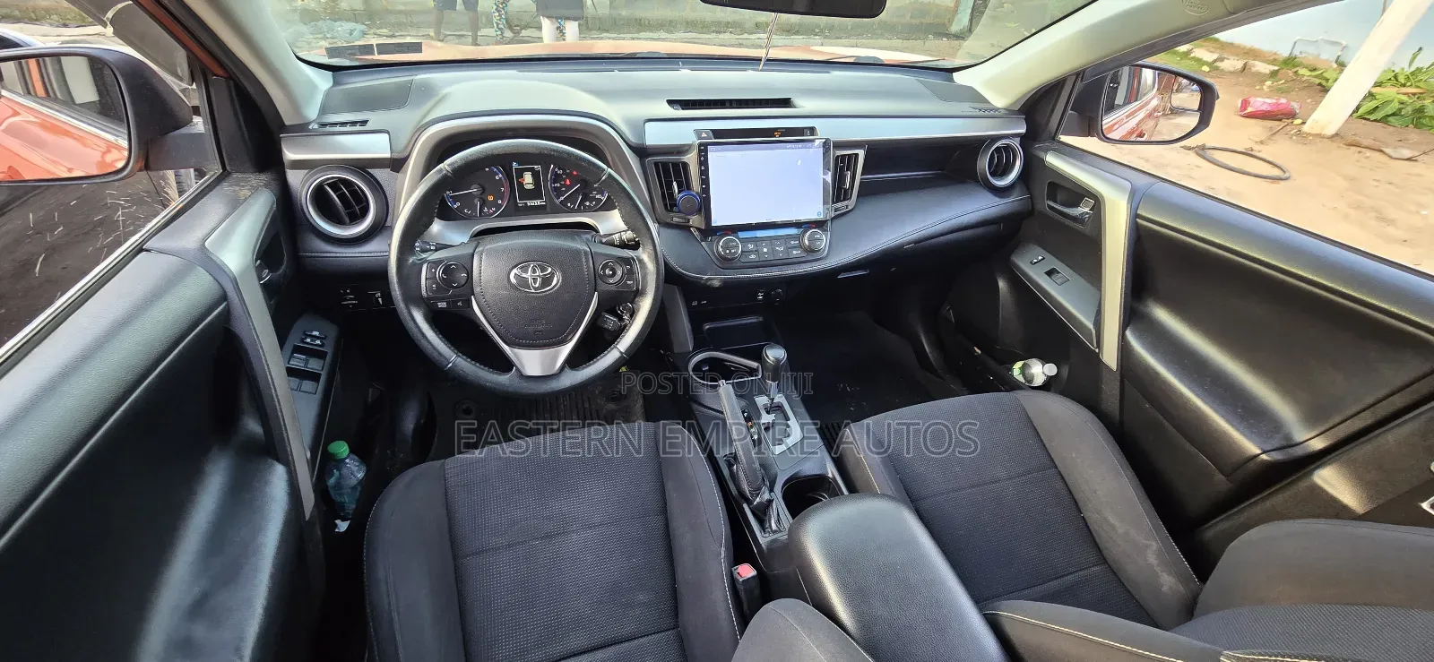 Toyota RAV4 2016 Orange