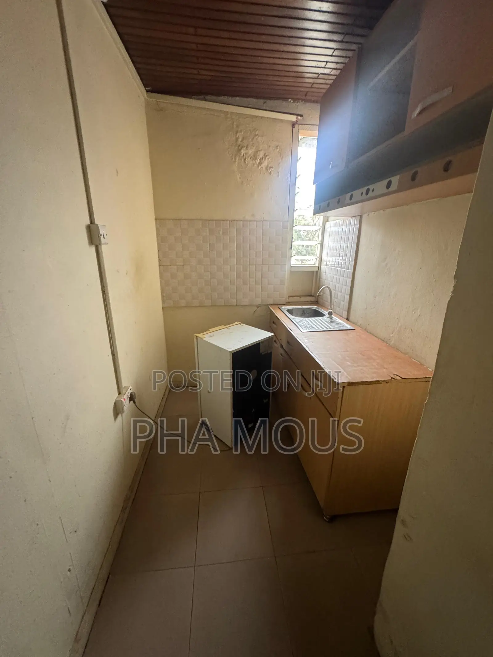 1bdrm Apartment in Achimota for rent