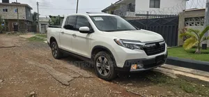Honda Ridgeline RTL-T AWD Crew Cab 125.2 in. WB 2019 White