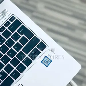 Laptop HP EliteBook 840 G5 8GB Intel Core i5 SSD 256GB