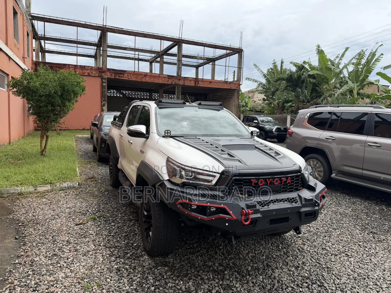 New Toyota Hilux 2025 White