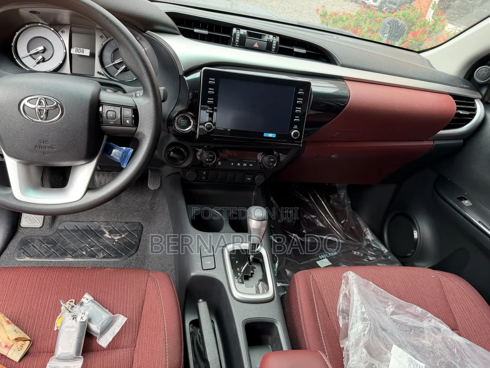 New Toyota Hilux 2025 White