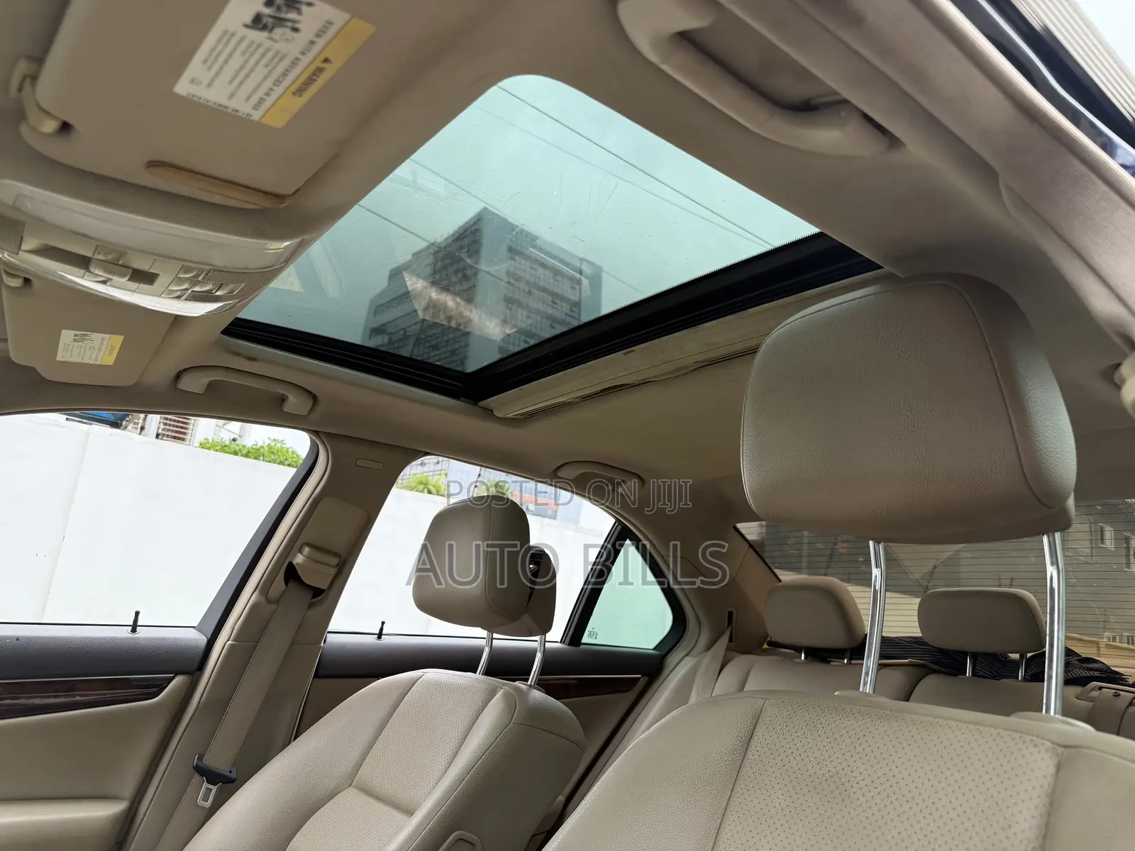 Mercedes-Benz C250 2013 Blue