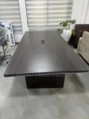Management 8 Seater Conference Table