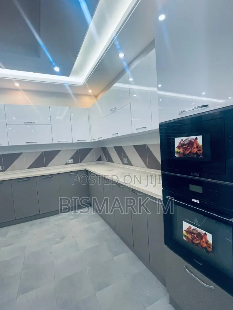 4bdrm House in East Legon for rent