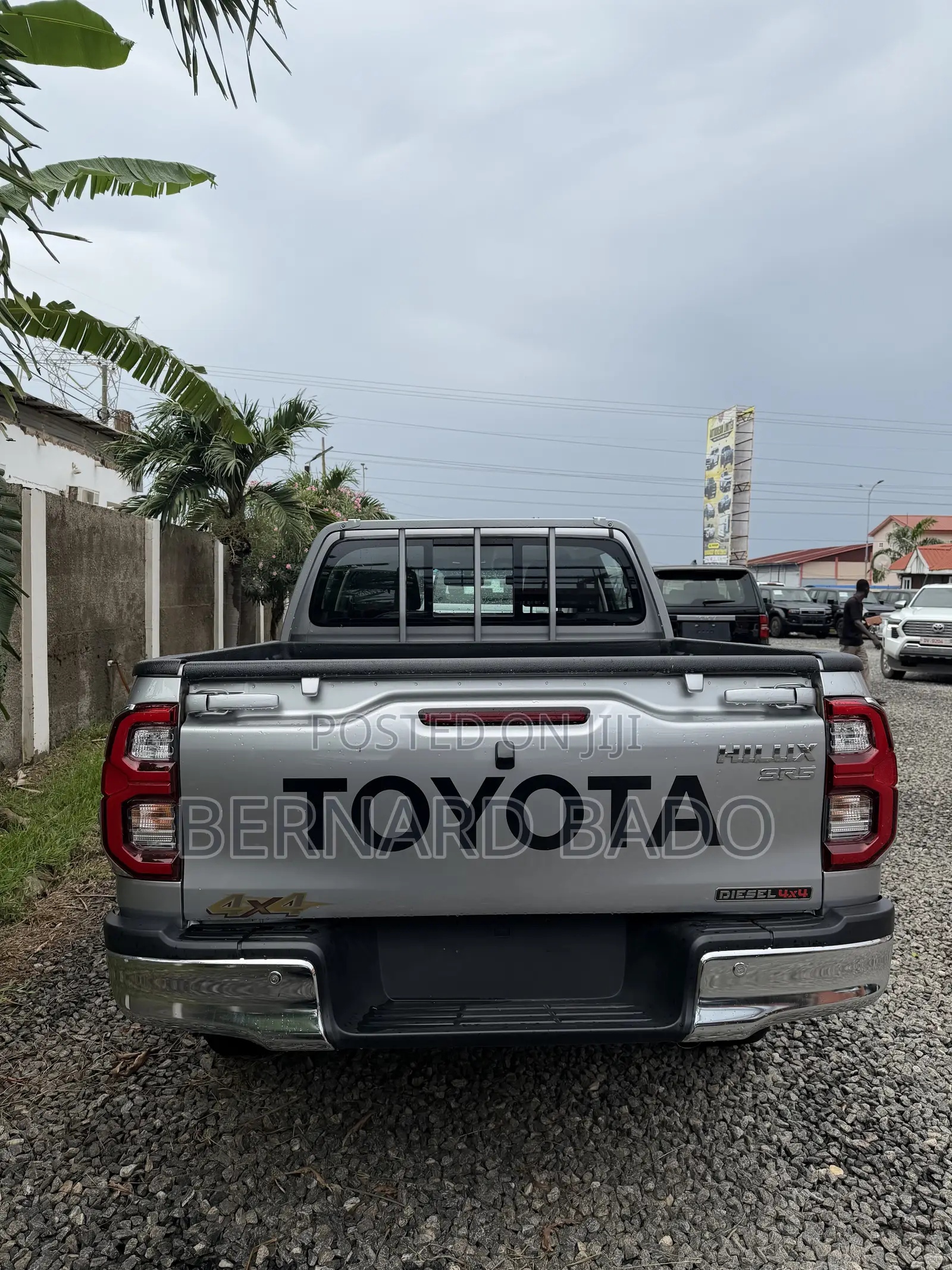 New Toyota Hilux 2025 Green