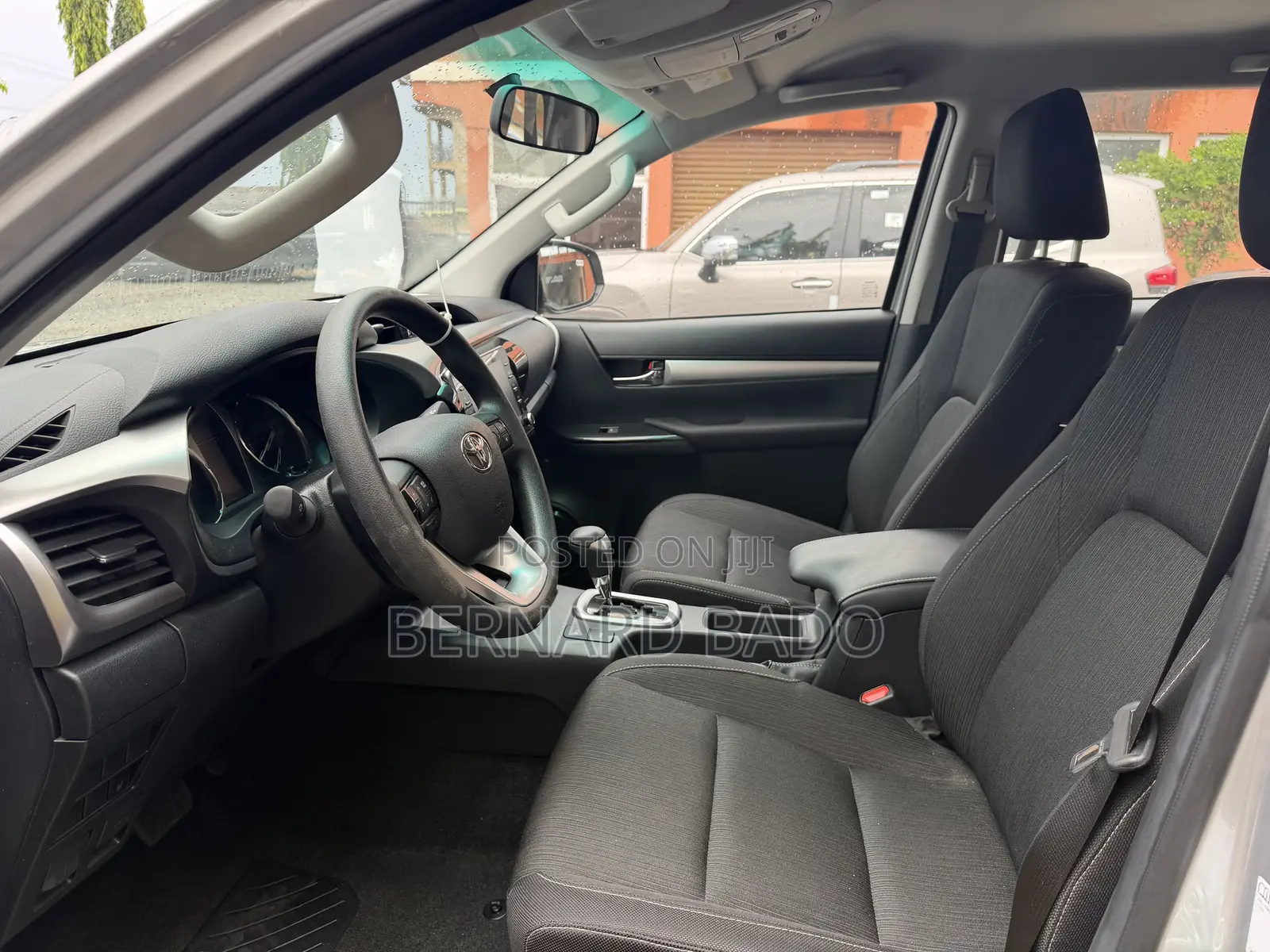 New Toyota Hilux 2025 Green