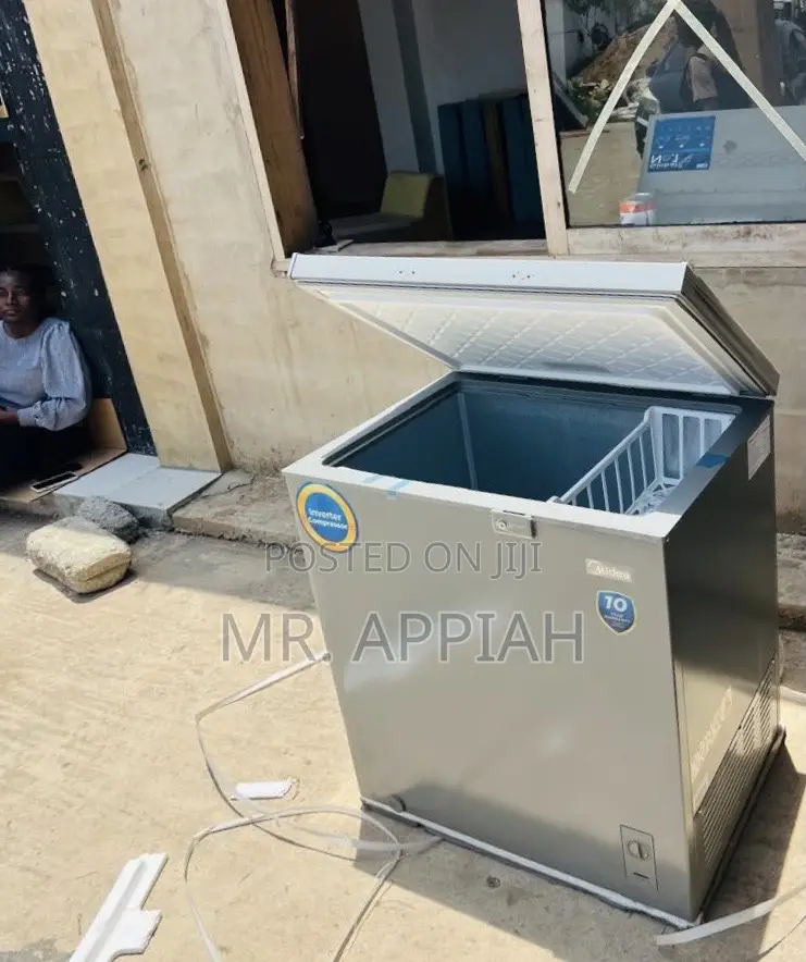 Get Premium Midea Single Door Freezer(198l)Gray 