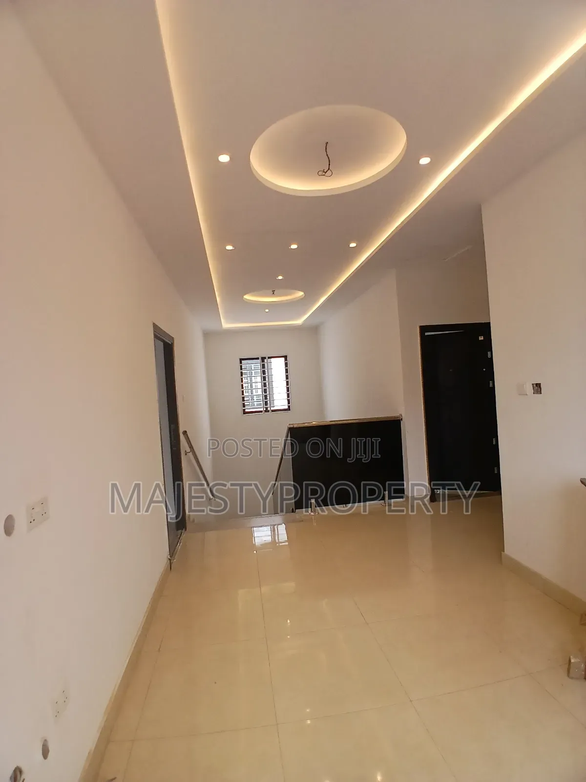 4bdrm House in East Legon Ogbojo, American House for sale