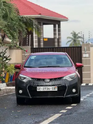 Toyota Corolla S 4dr Sedan (1.8L 4cyl CVT) 2015 Burgundy