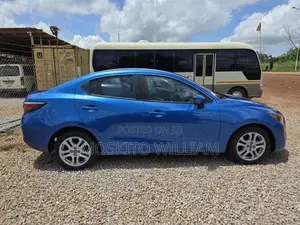 Toyota Yaris iA 1.5 FWD 2017 Blue