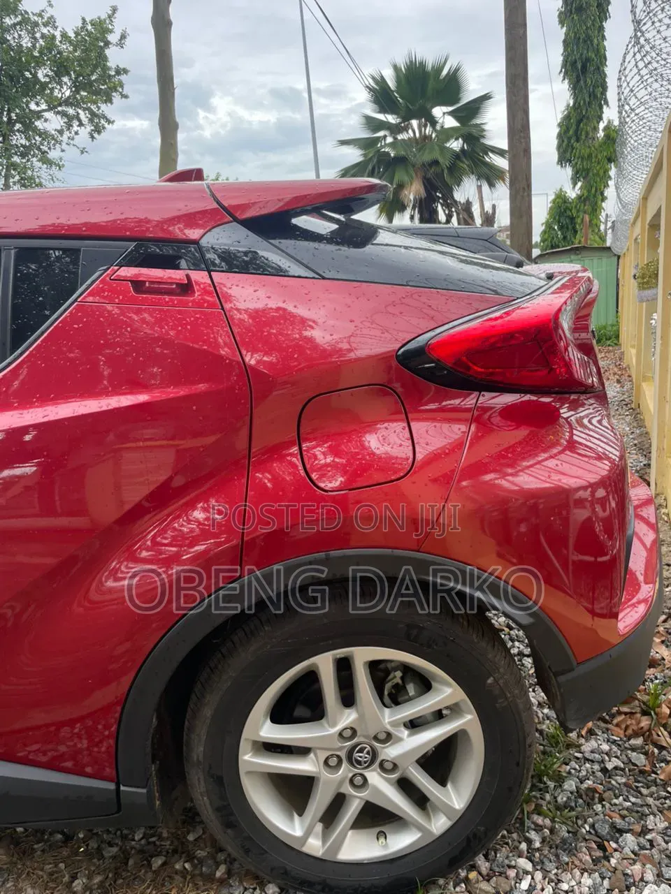 Toyota C-HR 2022 Red
