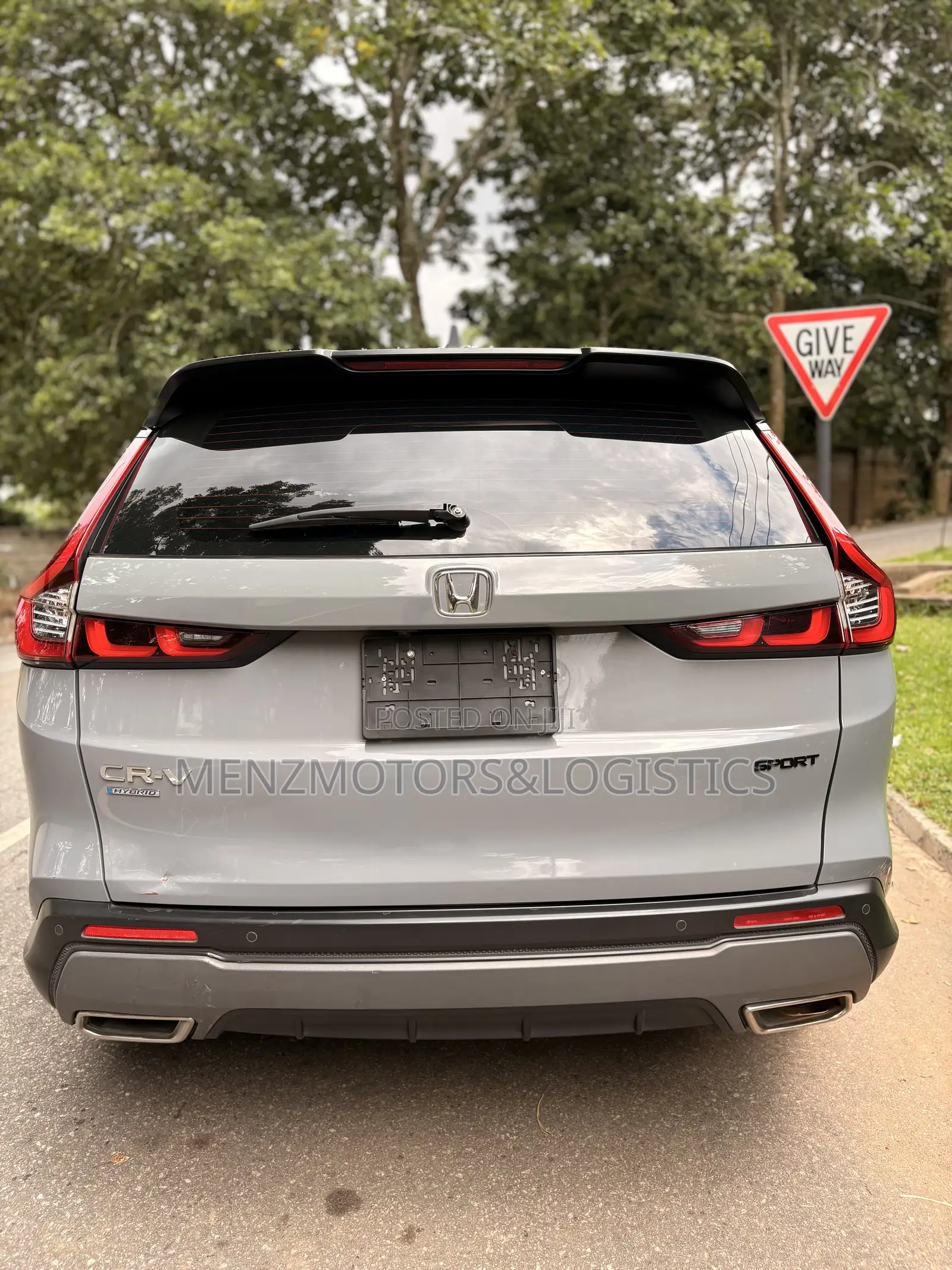 Honda CR-V Hybrid 2024 Gray