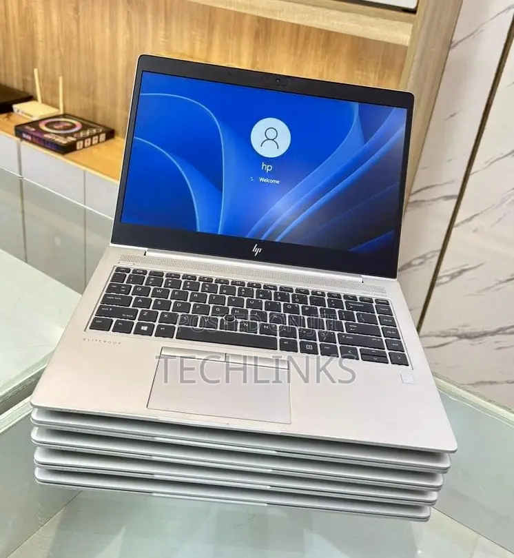 Laptop HP EliteBook 745 G5 8GB AMD Ryzen 5 SSD 256GB