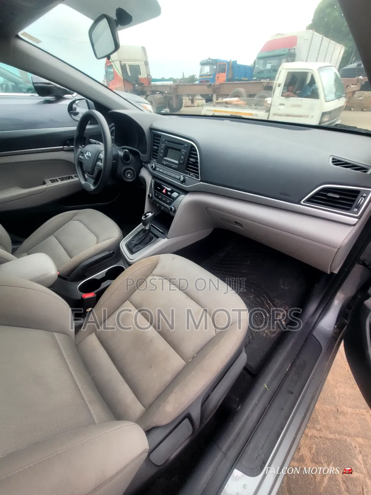 Hyundai Elantra SE 2018 Gray