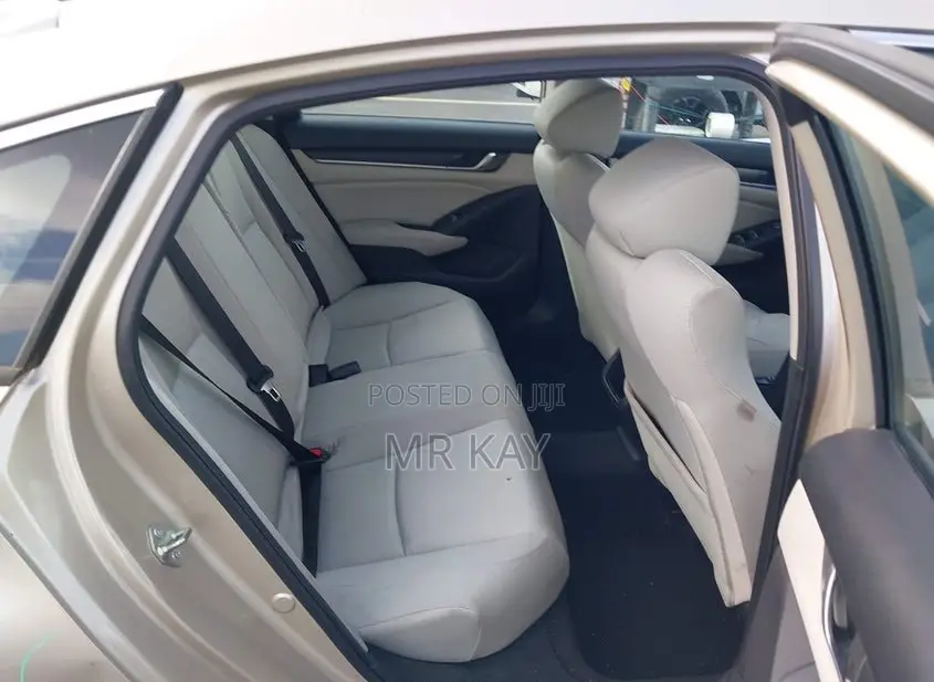 Honda Accord LX 2018 Gold