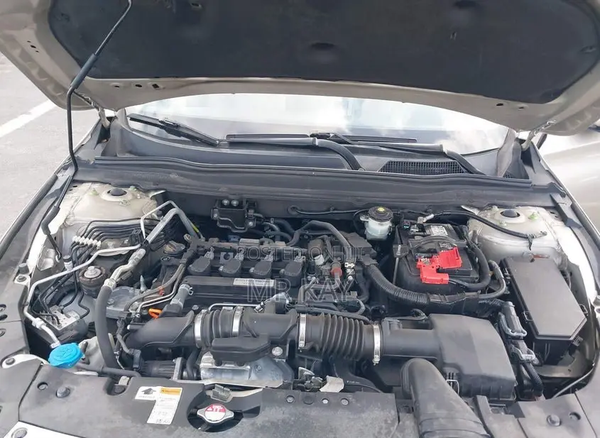 Honda Accord LX 2018 Gold