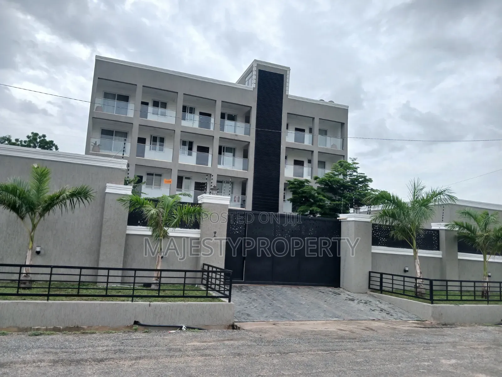 1bedroom Airbnb for Rent at East Legon Ogbojo