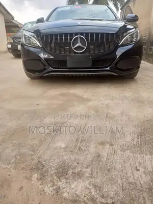 Mercedes-Benz C300 Base 4Matic Sedan AWD (2.0L 4cyl 7A) 2016 Black
