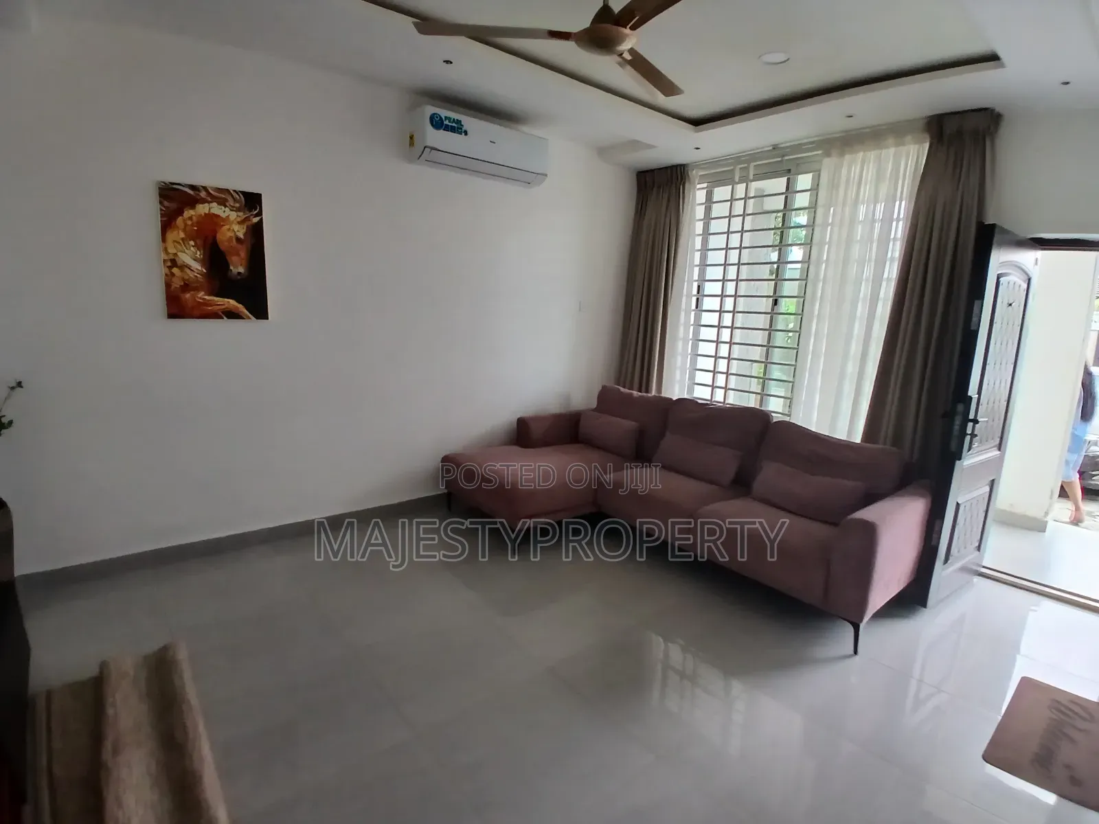 1bedroom Airbnb for Rent at East Legon Ogbojo
