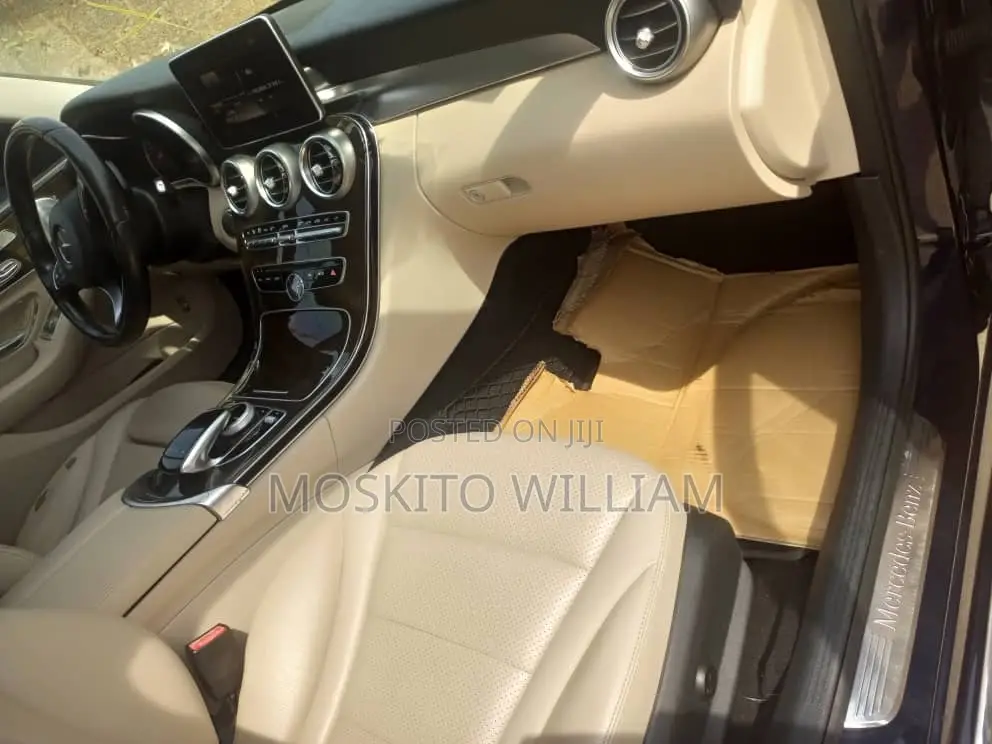Mercedes-Benz C300 Base 4Matic Sedan AWD (2.0L 4cyl 7A) 2016 Black