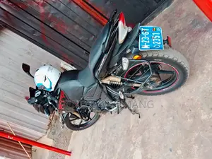 TVS Apache 180 RTR 2023 Black