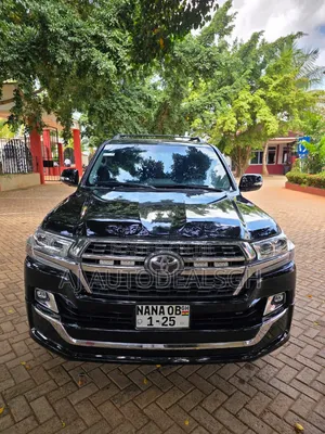 Toyota Land Cruiser 4.5 V8 VXR 2013 Black