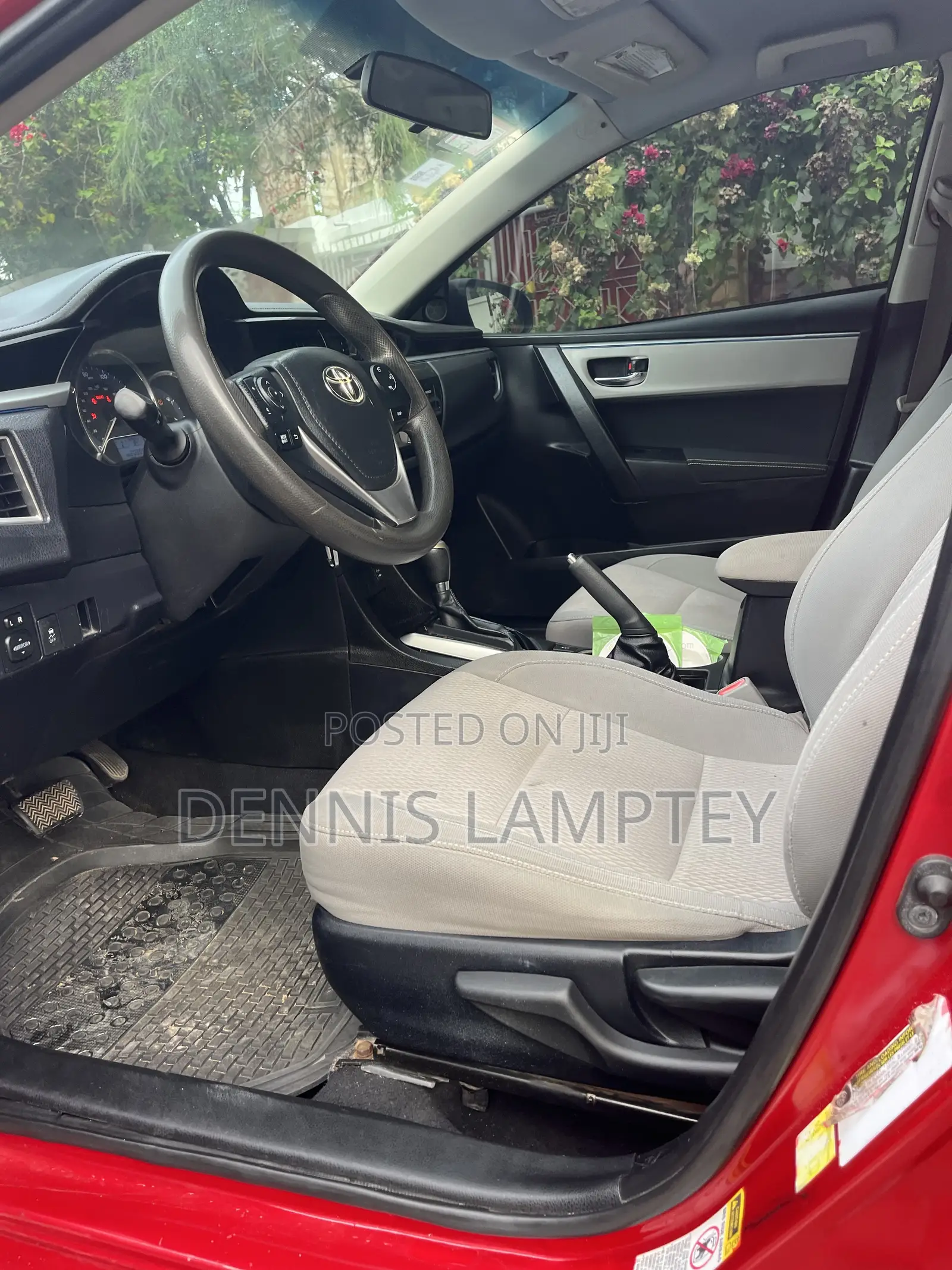 Toyota Corolla 2014 Red