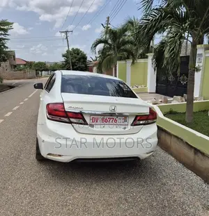 Honda Civic 2015 White